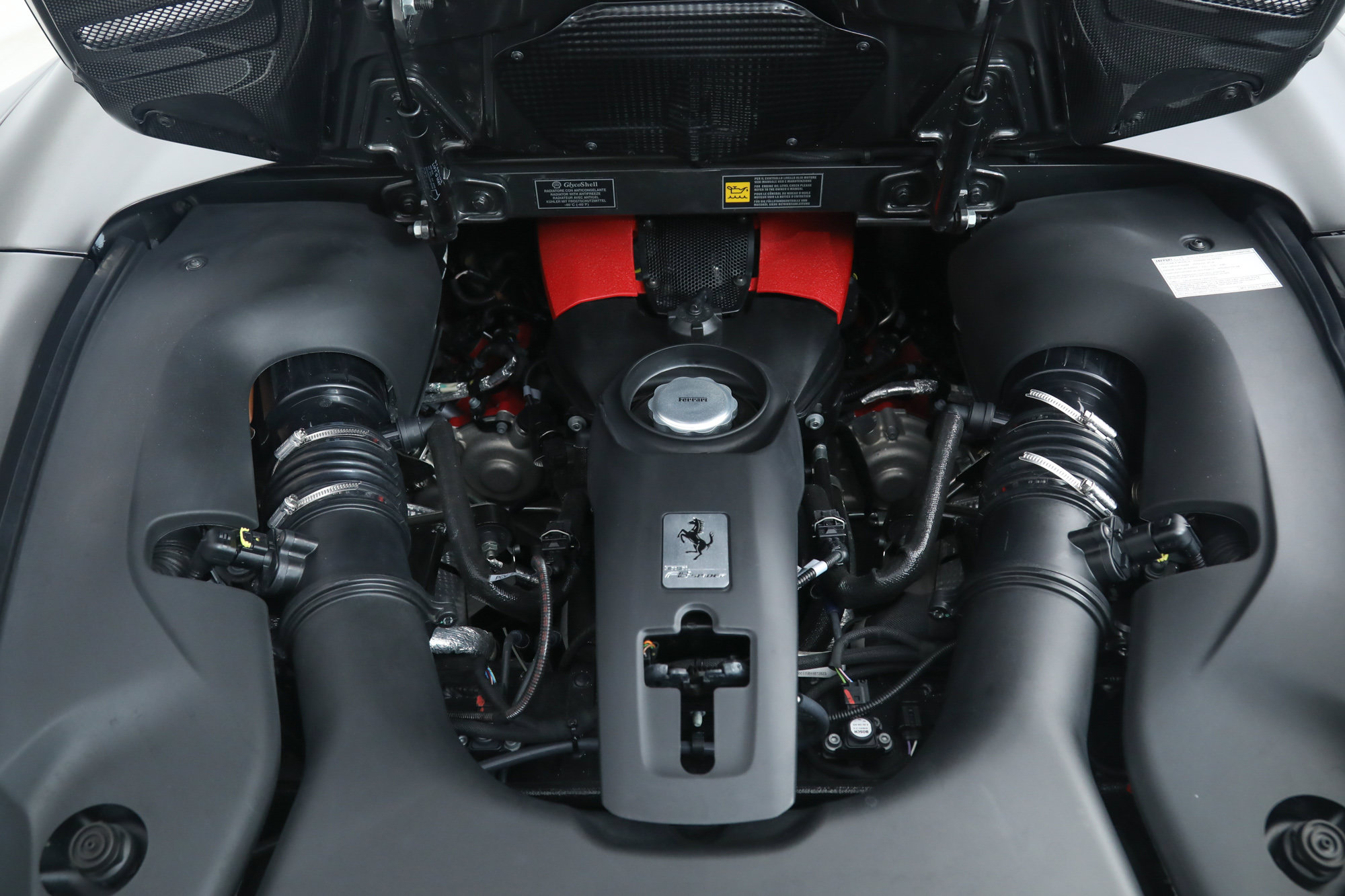 Certified 2023 Ferrari F8 Tributo RWD image 33