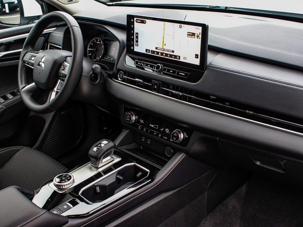 New 2026 Mitsubishi Outlander ES AWD/4WD image 43