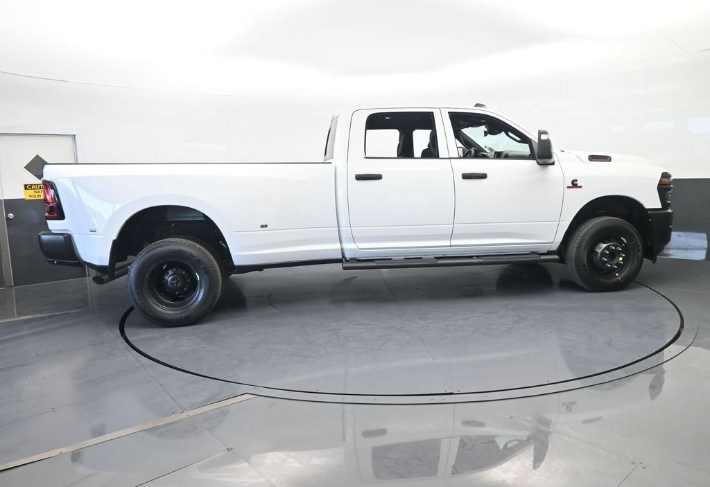 Used 2026 RAM 3500 Tradesman AWD/4WD image 7
