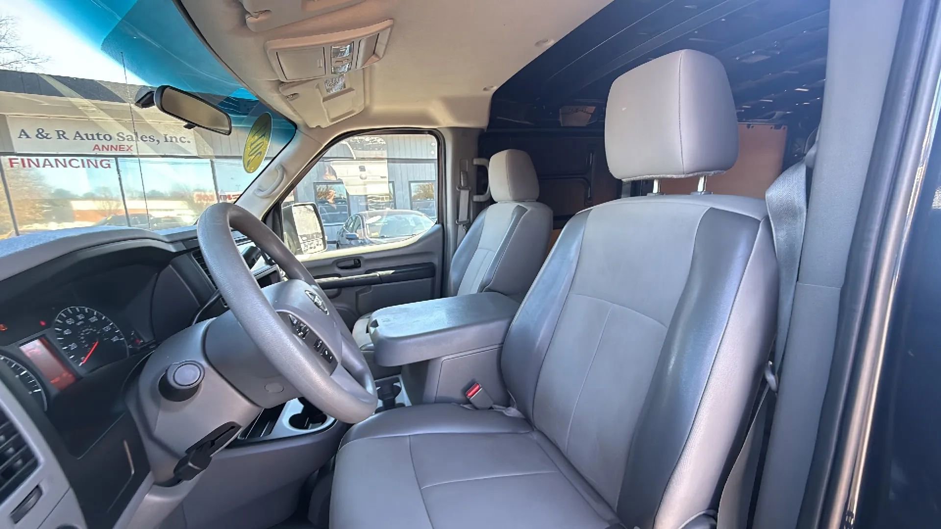 Used 2017 Nissan NV 2500 SV w/ Technology Package image 14