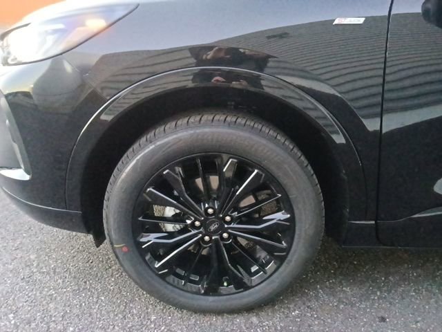 New 2026 Ford Escape ST-Line Elite w/ Equipment Group 501A image 10
