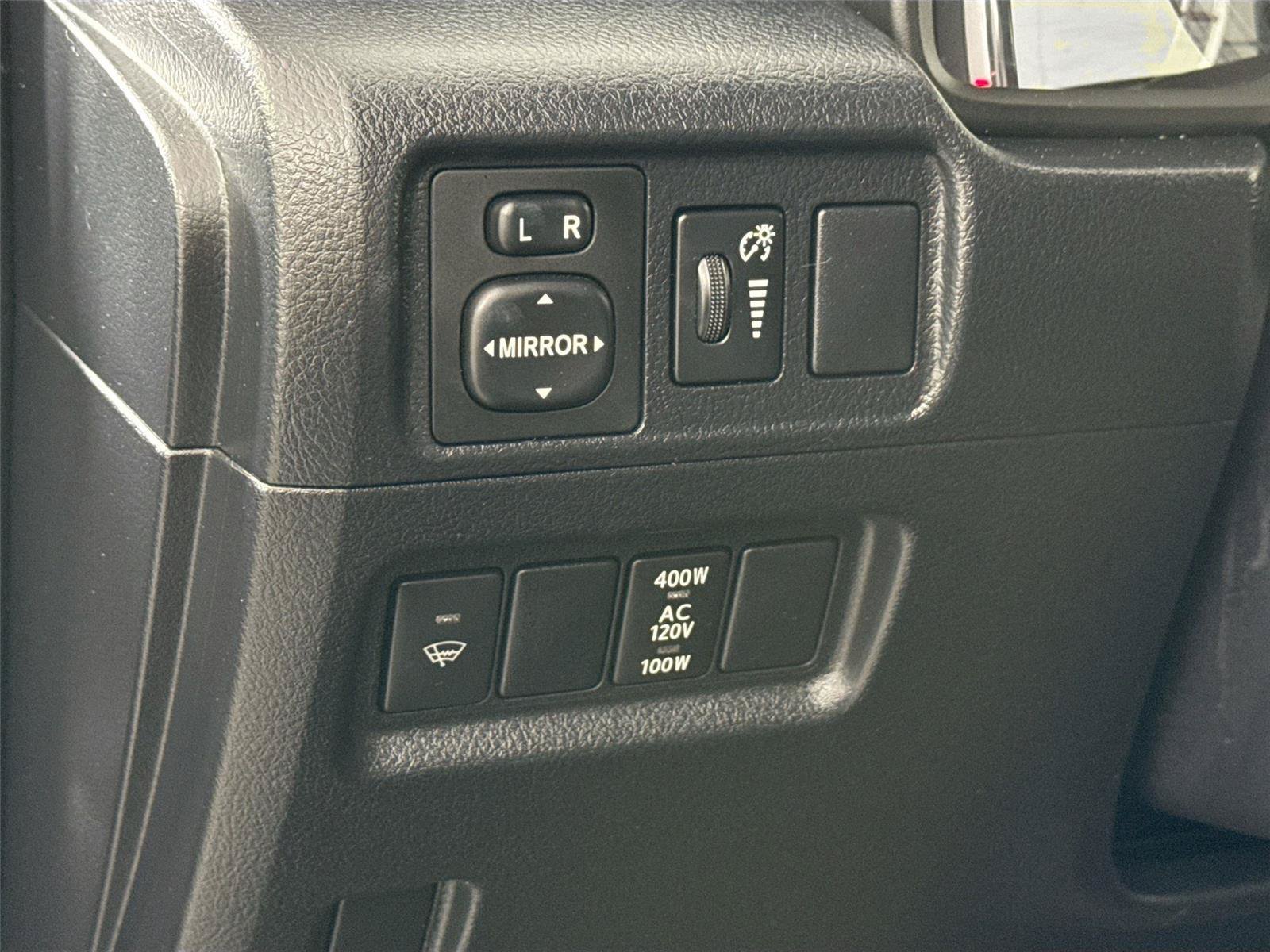 Used 2019 Toyota 4Runner SR5 AWD/4WD image 14