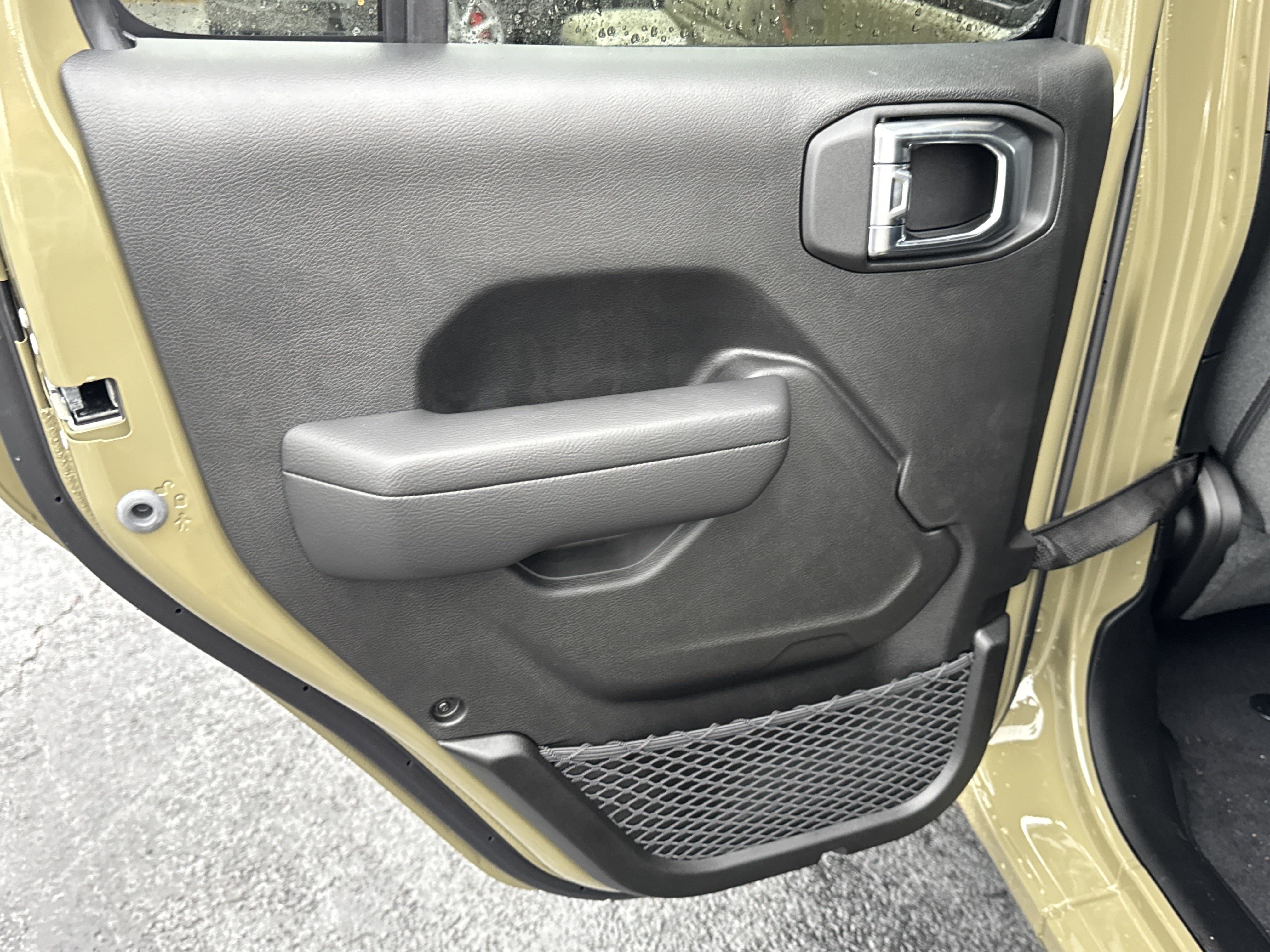 New 2025 Jeep Gladiator Sport AWD/4WD image 21
