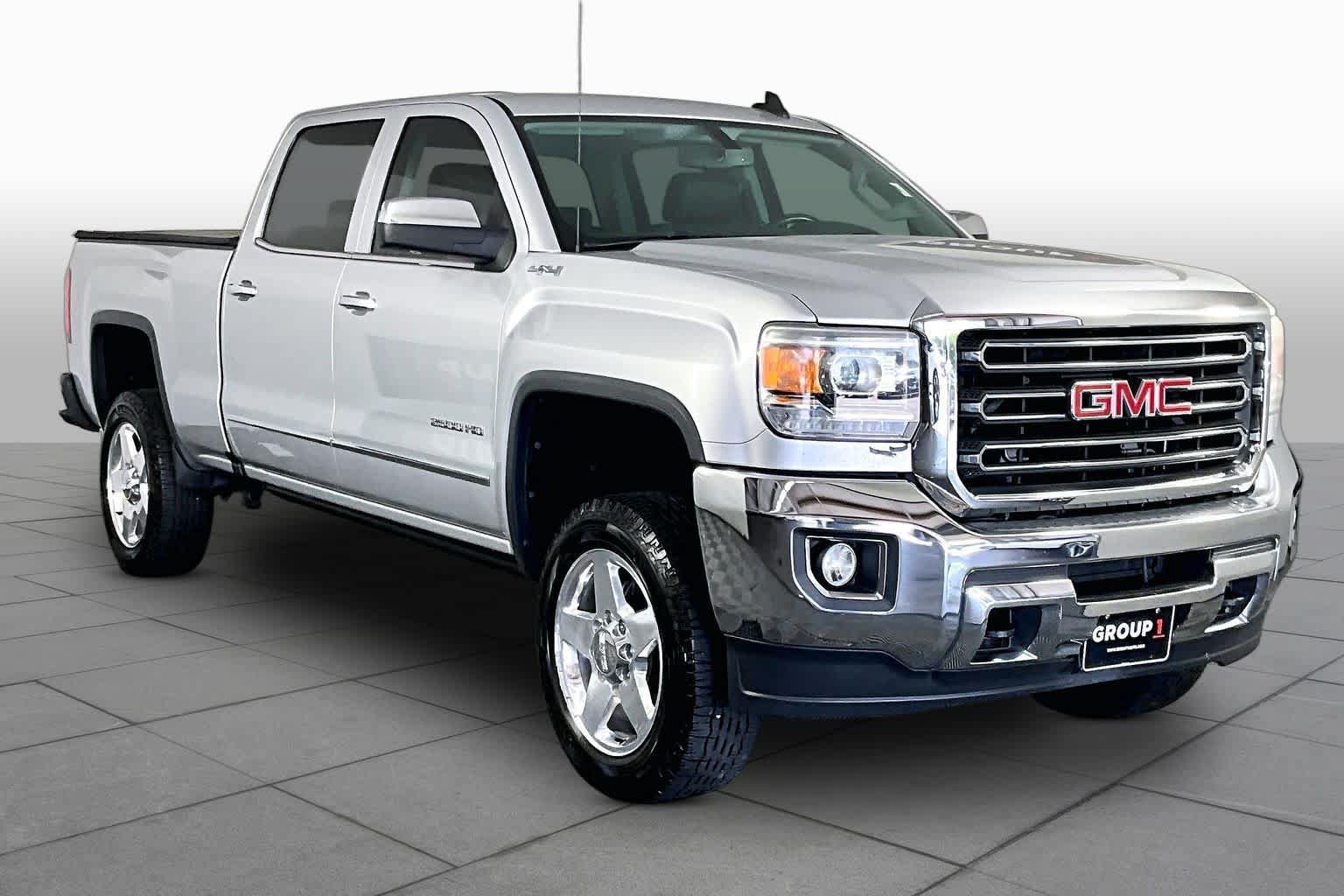 Used 2015 GMC Sierra 2500 SLT AWD/4WD image 3