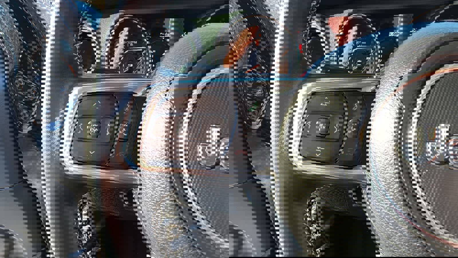 Used 2022 Jeep Wrangler Unlimited Sahara w/ Cold Weather Group image 16