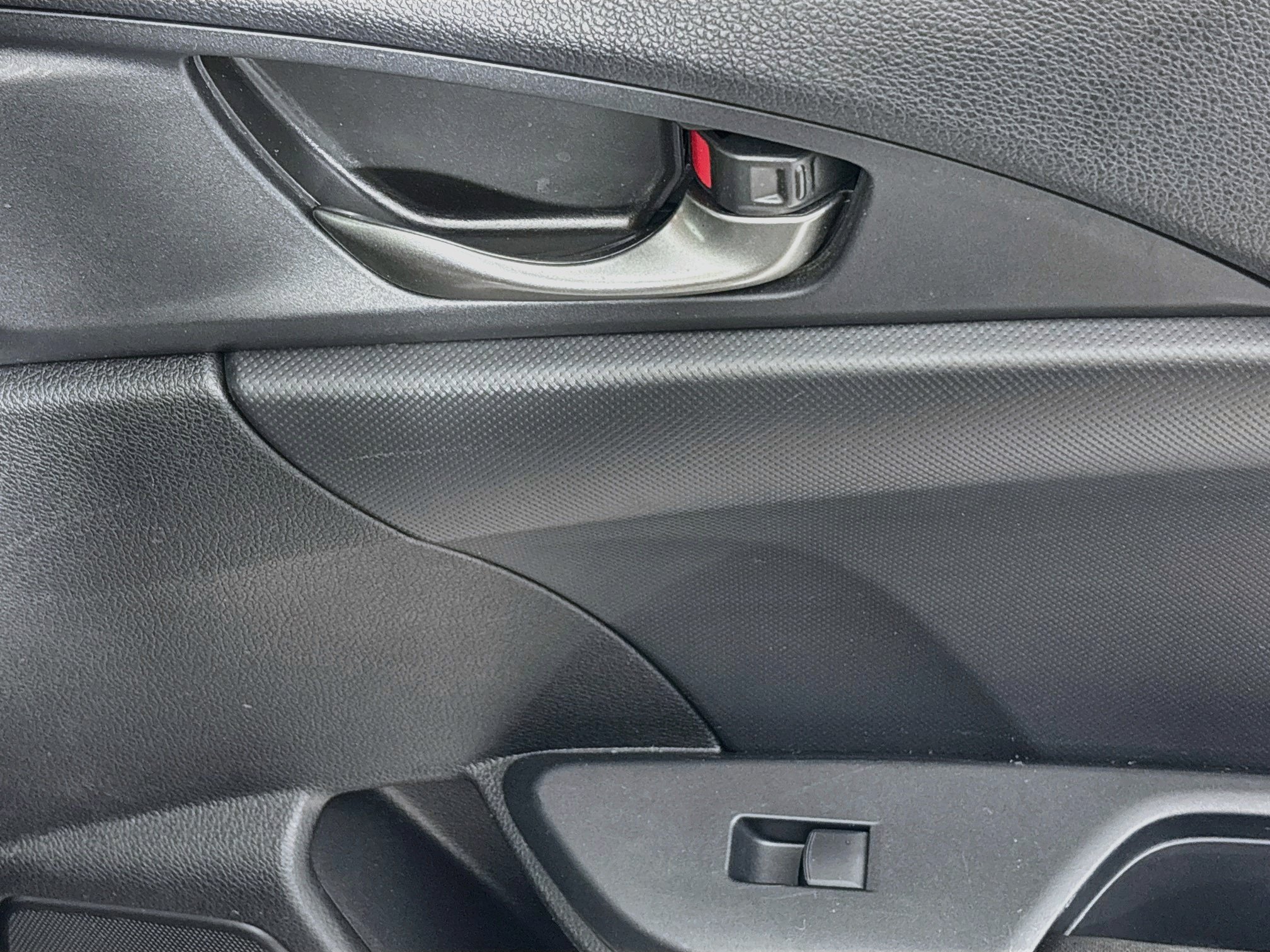 Used 2018 Honda Civic Sport image 28