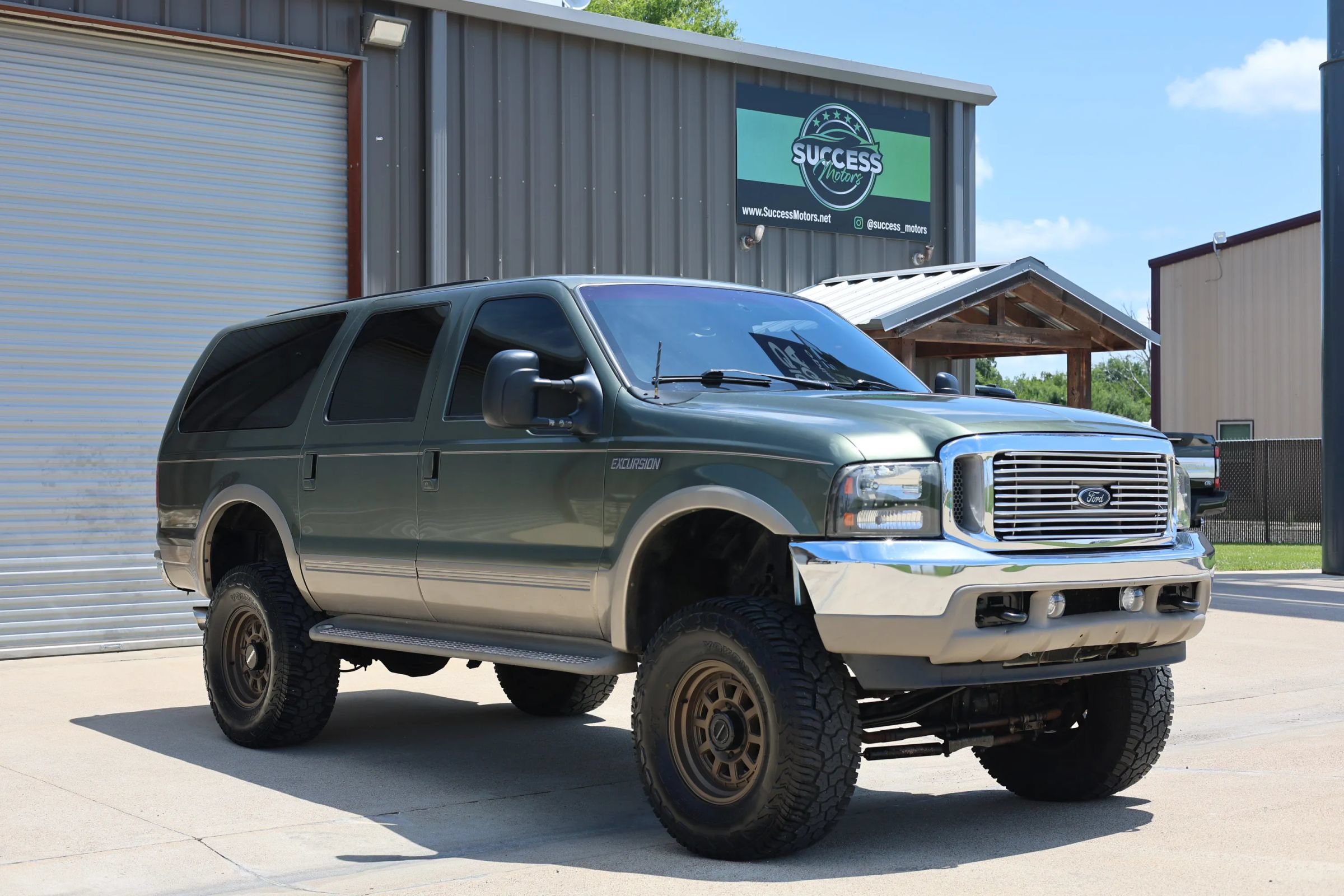 Used 2000 Ford Excursion Limited