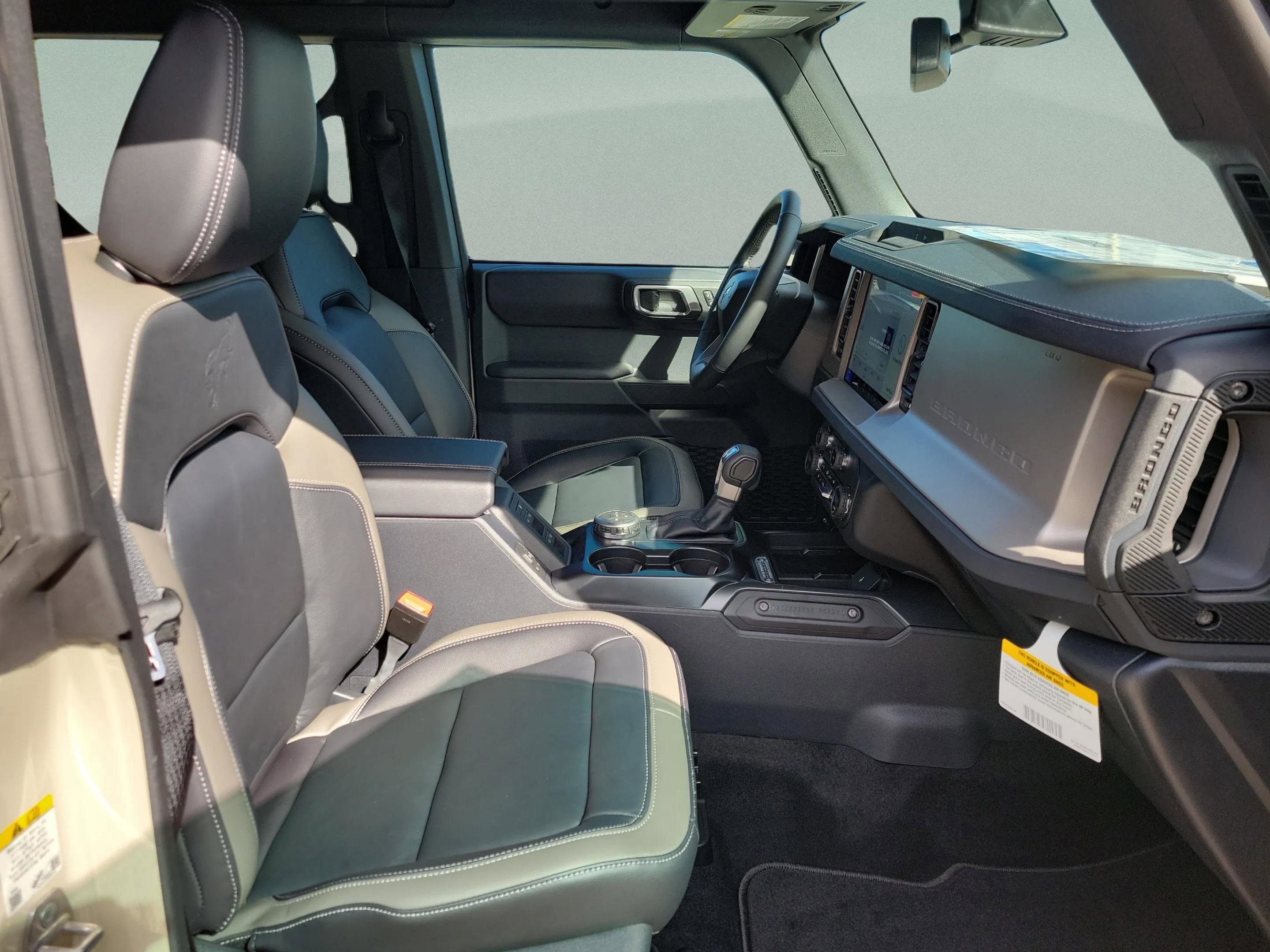 New 2025 Ford Bronco Outer Banks image 10