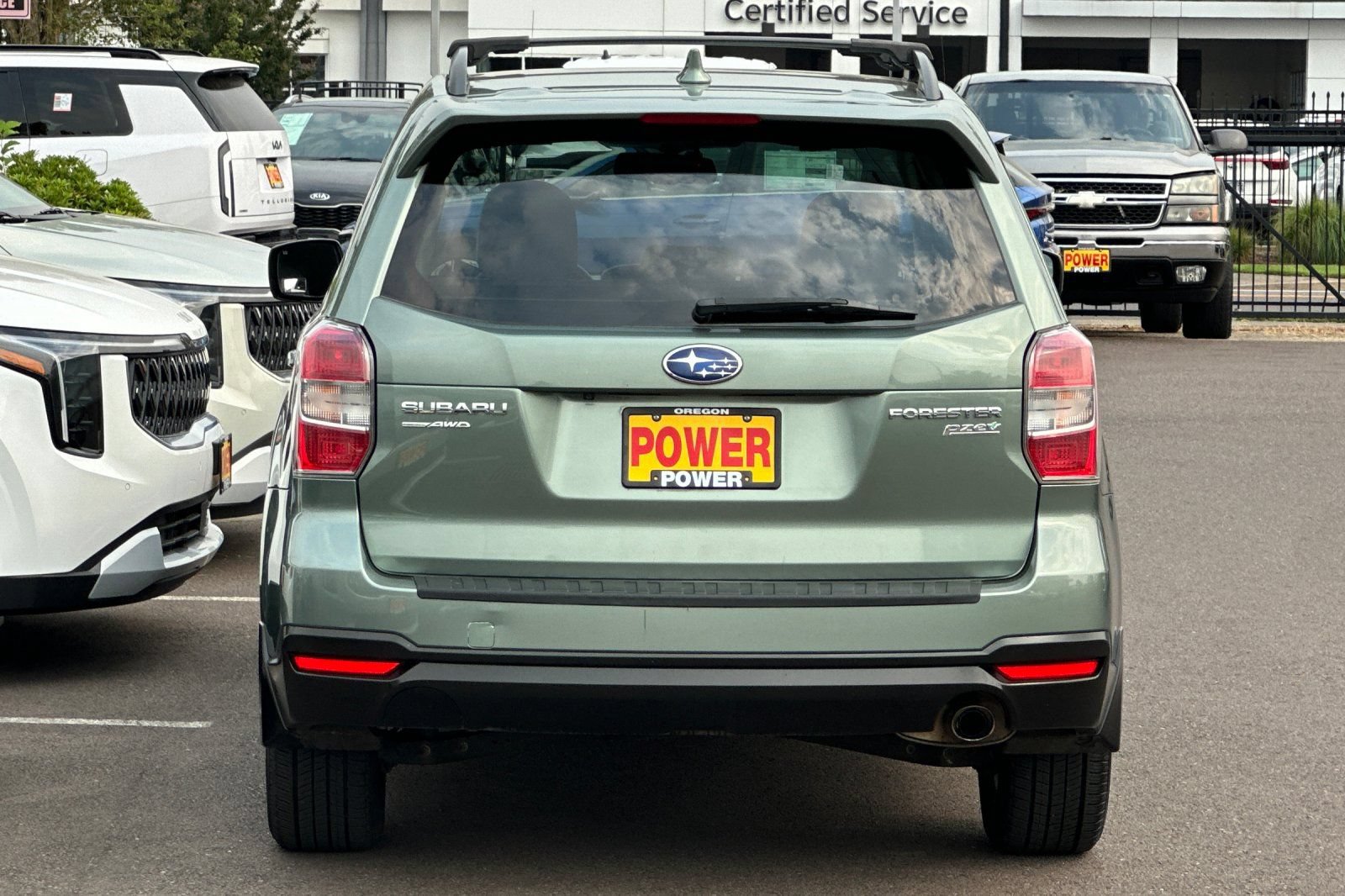 Used 2016 Subaru Forester 2.5i Limited AWD/4WD image 5