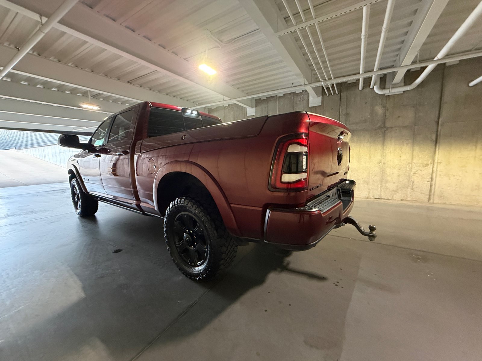 Used 2022 RAM 3500 Limited w/ Safety Group AWD/4WD image 3
