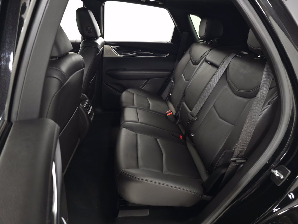 Certified 2023 Cadillac XT5 Premium Luxury AWD/4WD image 37