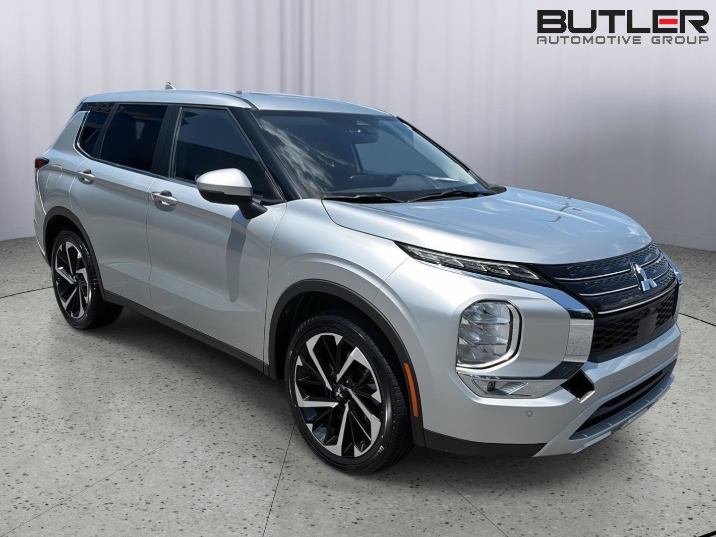 Used 2024 Mitsubishi Outlander SE FWD image 8