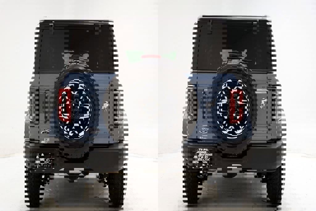 Used 2025 Ford Bronco Outer Banks image 8