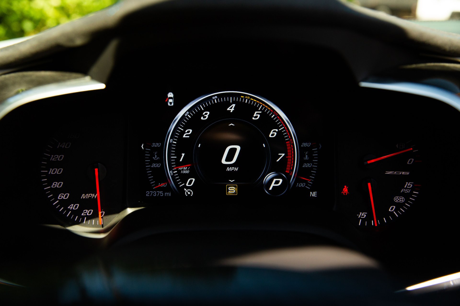 Used 2018 Chevrolet Corvette Z06 w/ Carbon 65 Edition RWD image 46