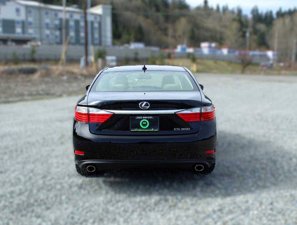 Used 2013 Lexus ES 350 w/ Luxury Pkg image 6
