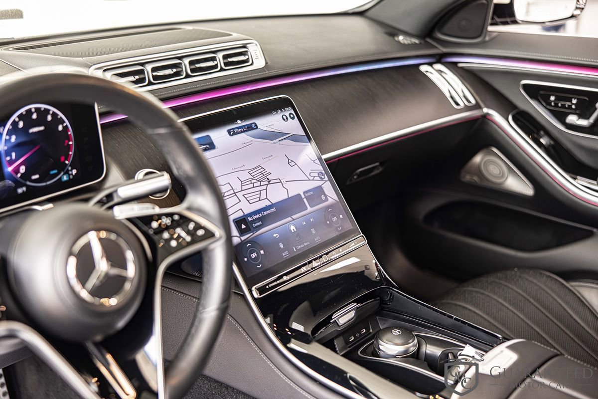 Used 2022 Mercedes-Benz S 500 4MATIC w/ AMG Line Package image 22