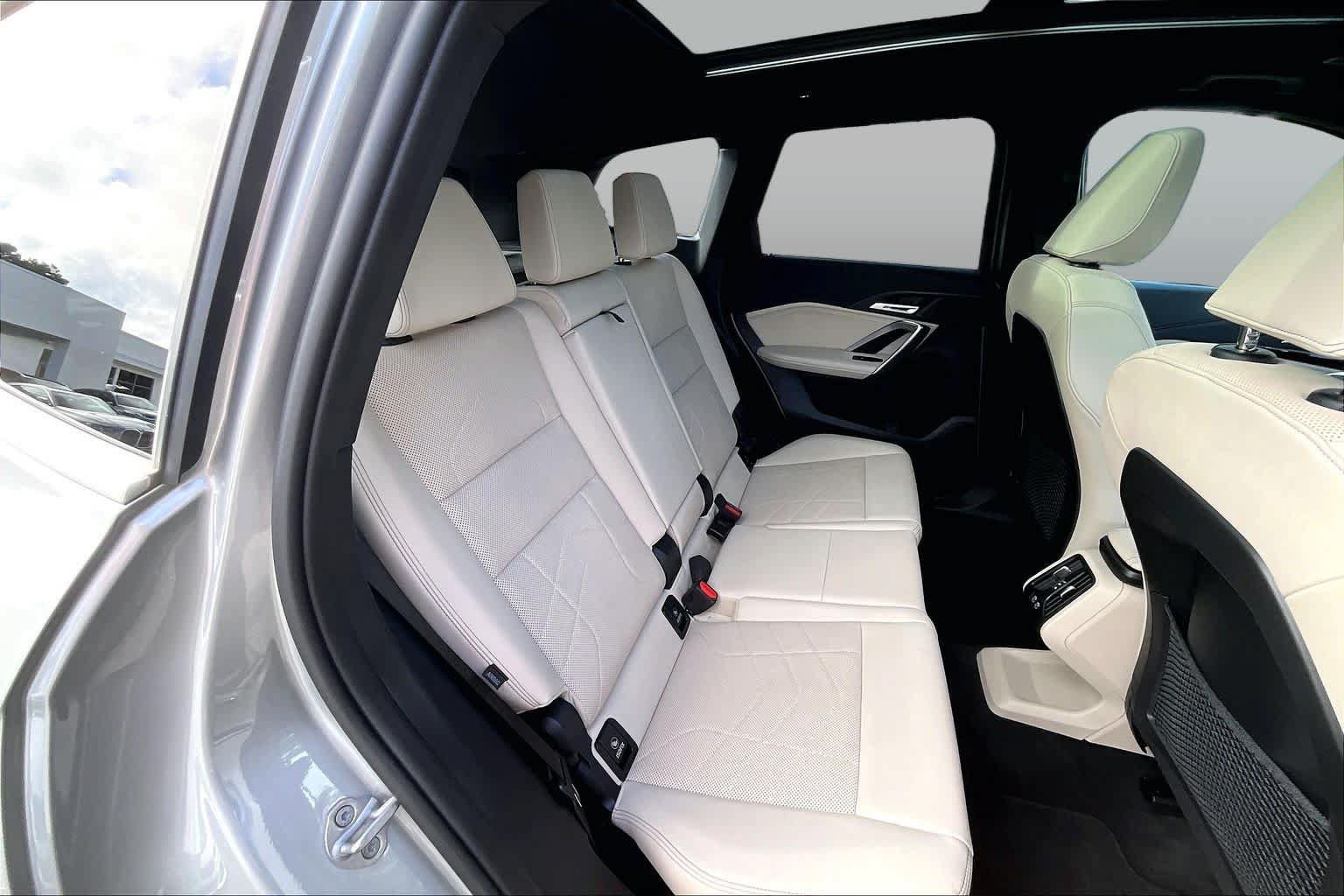 Used 2023 BMW X1 xDrive28i w/ Convenience Package AWD/4WD image 20