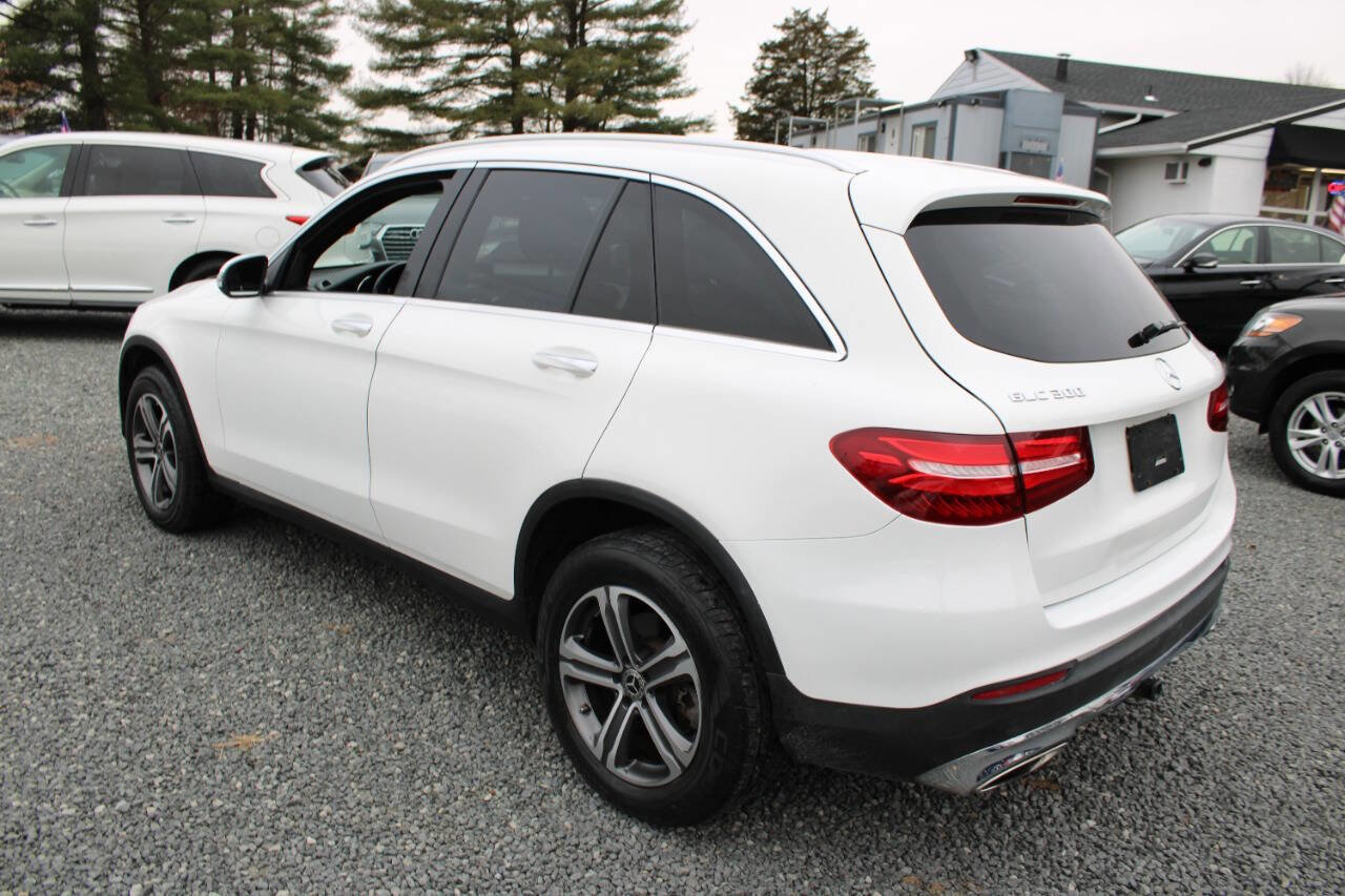 Used 2019 Mercedes-Benz GLC 300 GLC 300 4MATIC AWD 4dr SUV image 9