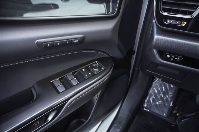 Used 2025 Lexus NX 350h AWD w/ Accessory Package (2T) image 12