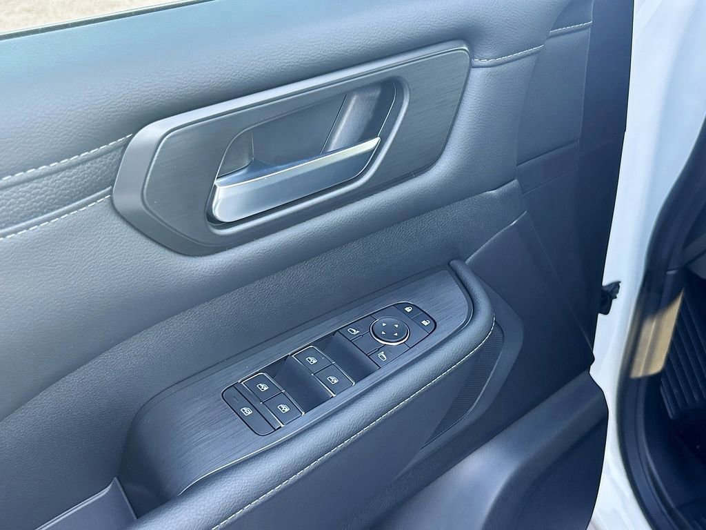 New 2026 Nissan Armada SV AWD/4WD image 19