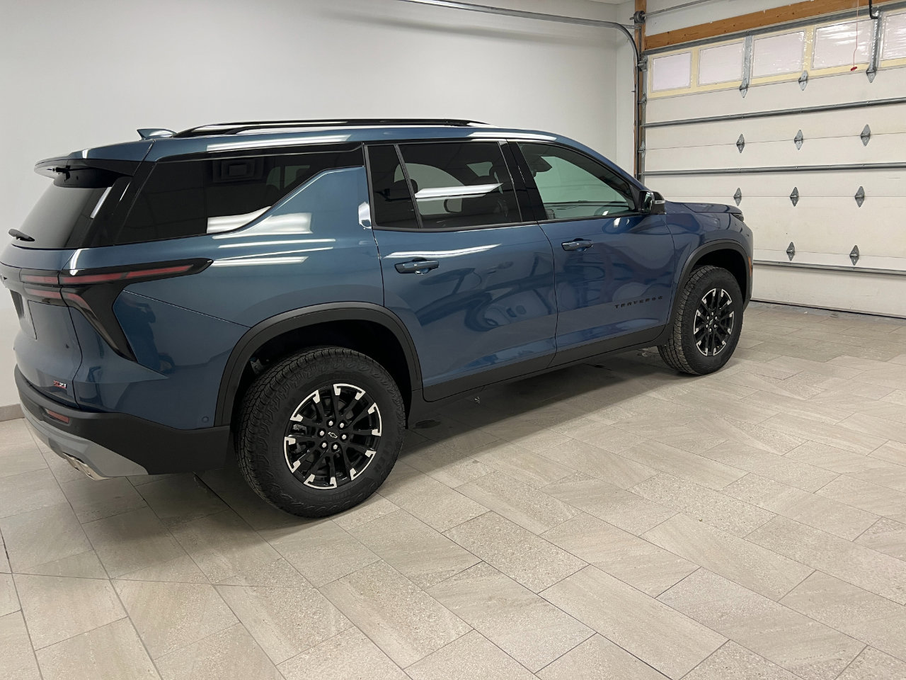 New 2026 Chevrolet Traverse Z71 w/ Enhanced Driving Package image 11