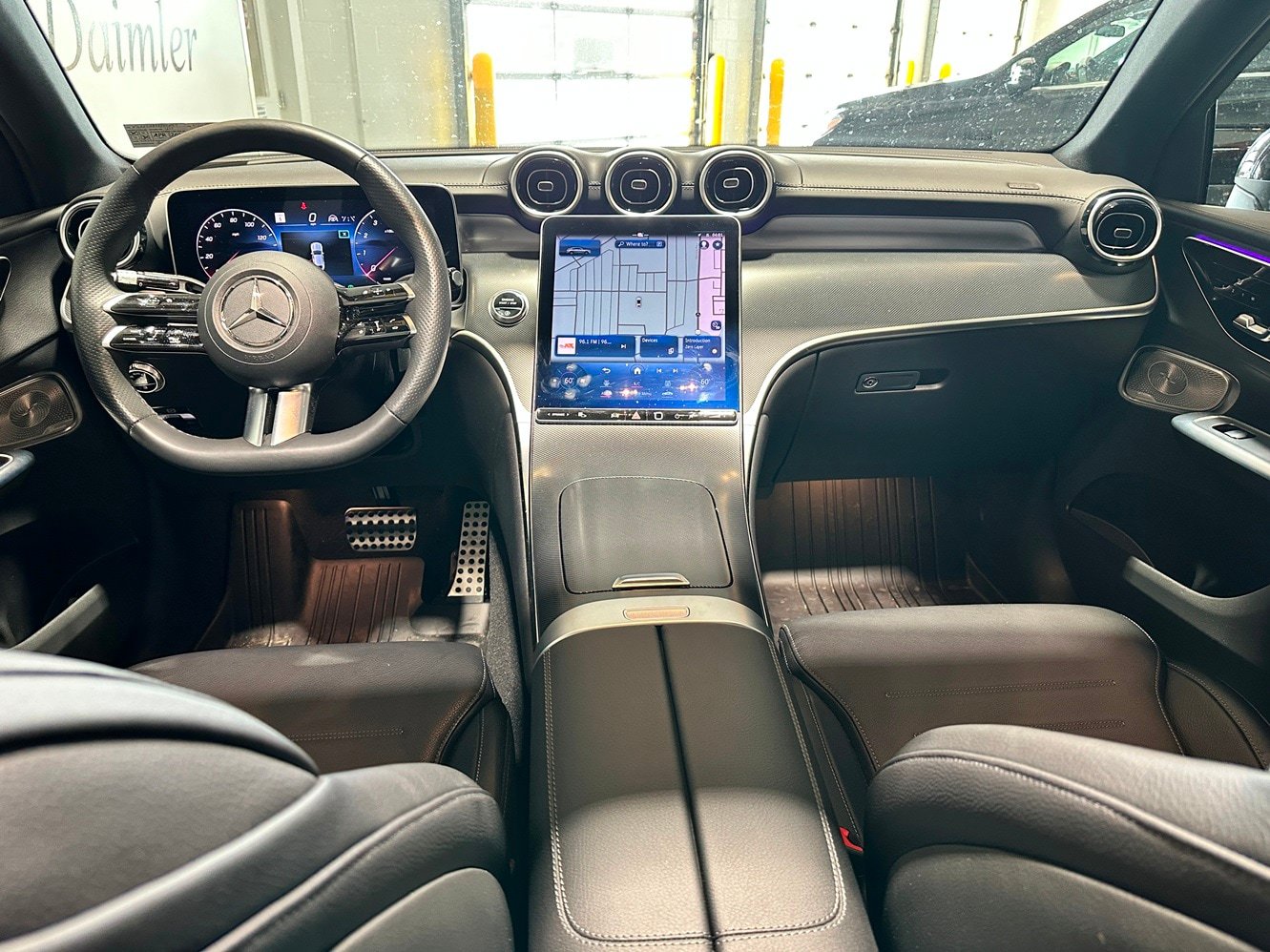 Certified 2024 Mercedes-Benz GLC 300 4MATIC image 6