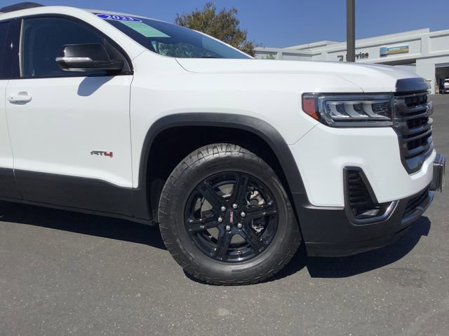 Used 2023 GMC Acadia AT4 w/ Technology Package image 3
