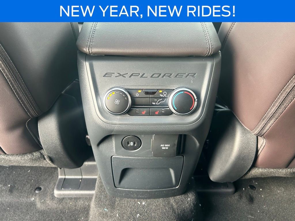 New 2026 Ford Explorer Platinum w/ LUX Leather Package image 26