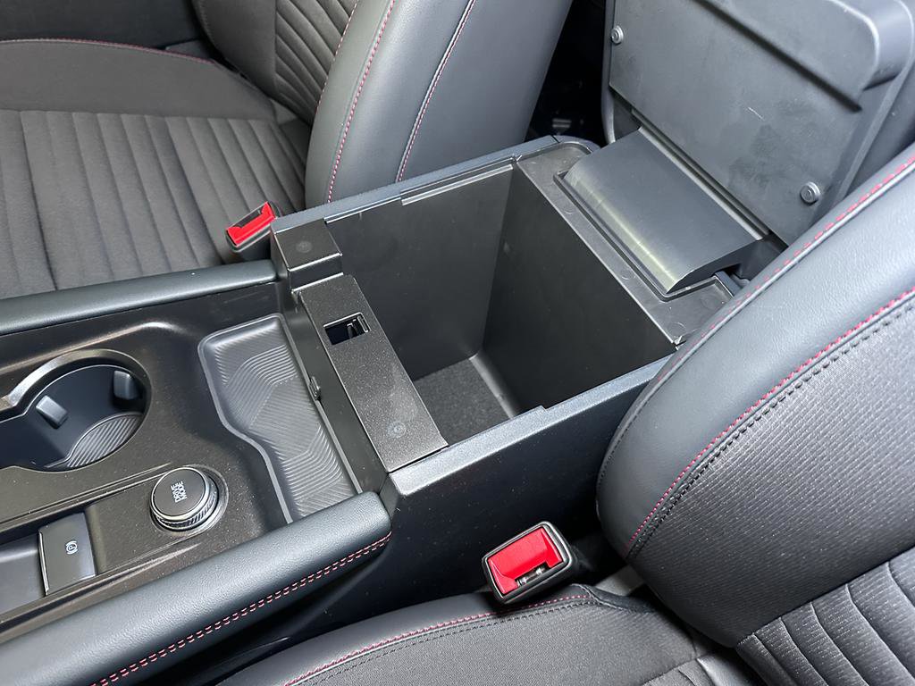 New 2026 Ford Explorer ST-Line w/ ST-Line Street Pack image 36