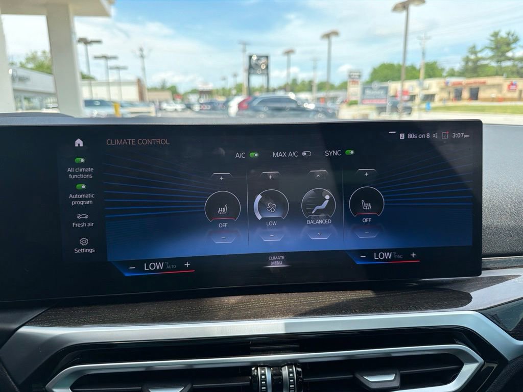 Certified 2023 BMW 330i xDrive Sedan w/ M Sport Package AWD/4WD image 27