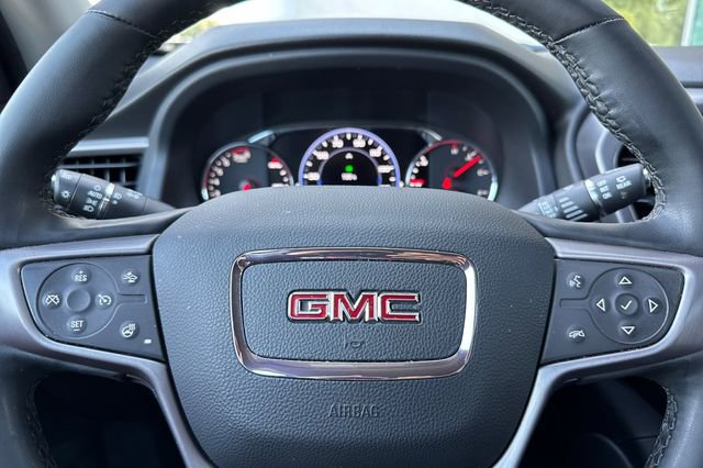 Used 2023 GMC Acadia AT4 w/ Technology Package AWD/4WD image 37