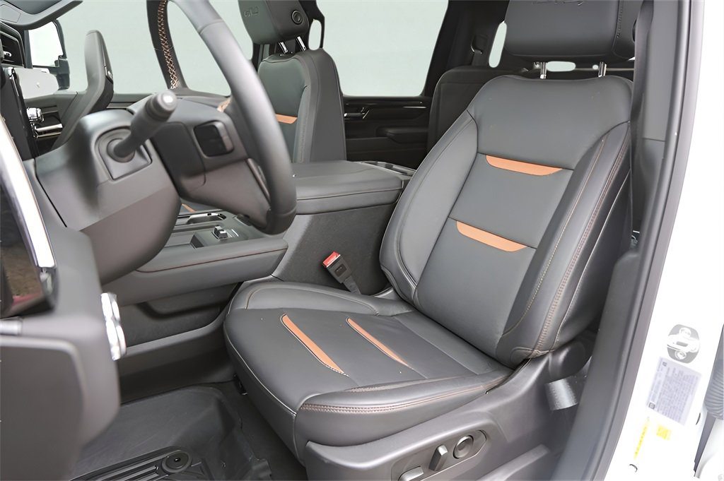 New 2025 GMC Sierra 2500 AT4 w/ AT4 Premium Plus Package image 17