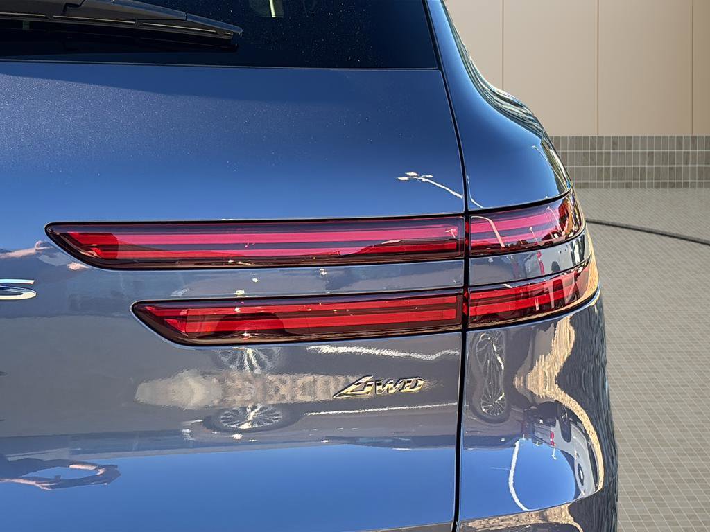 Certified 2026 Genesis GV70 2.5T image 13