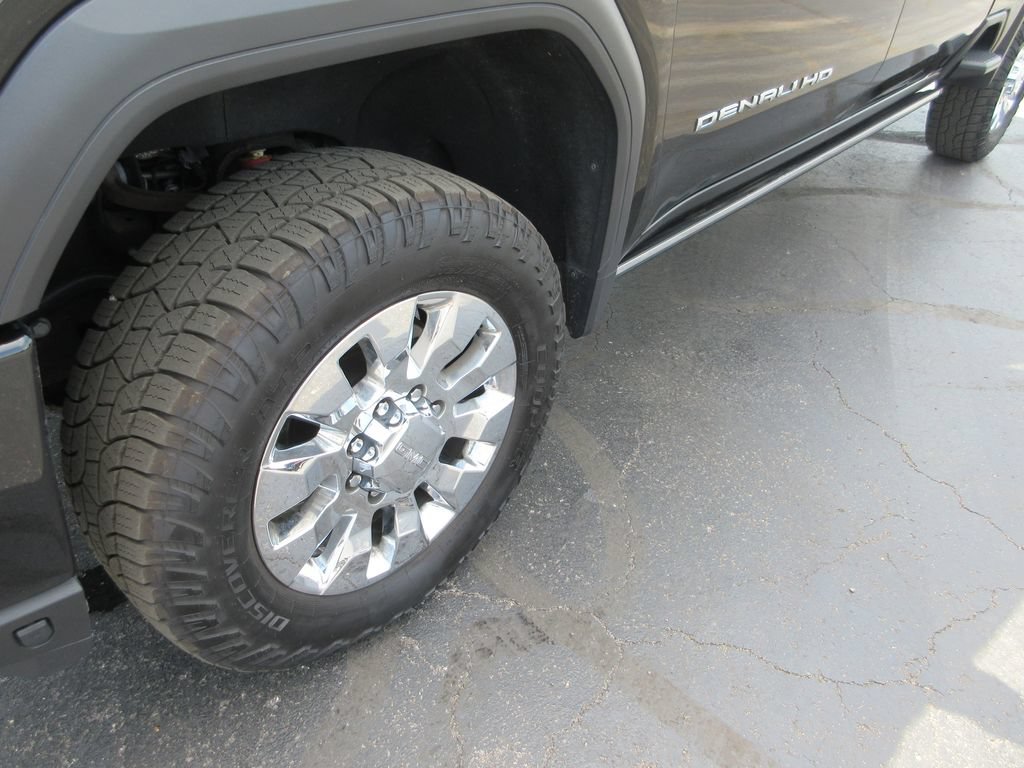 Certified 2023 GMC Sierra 3500 Denali w/ Denali Ultimate Package AWD/4WD image 15