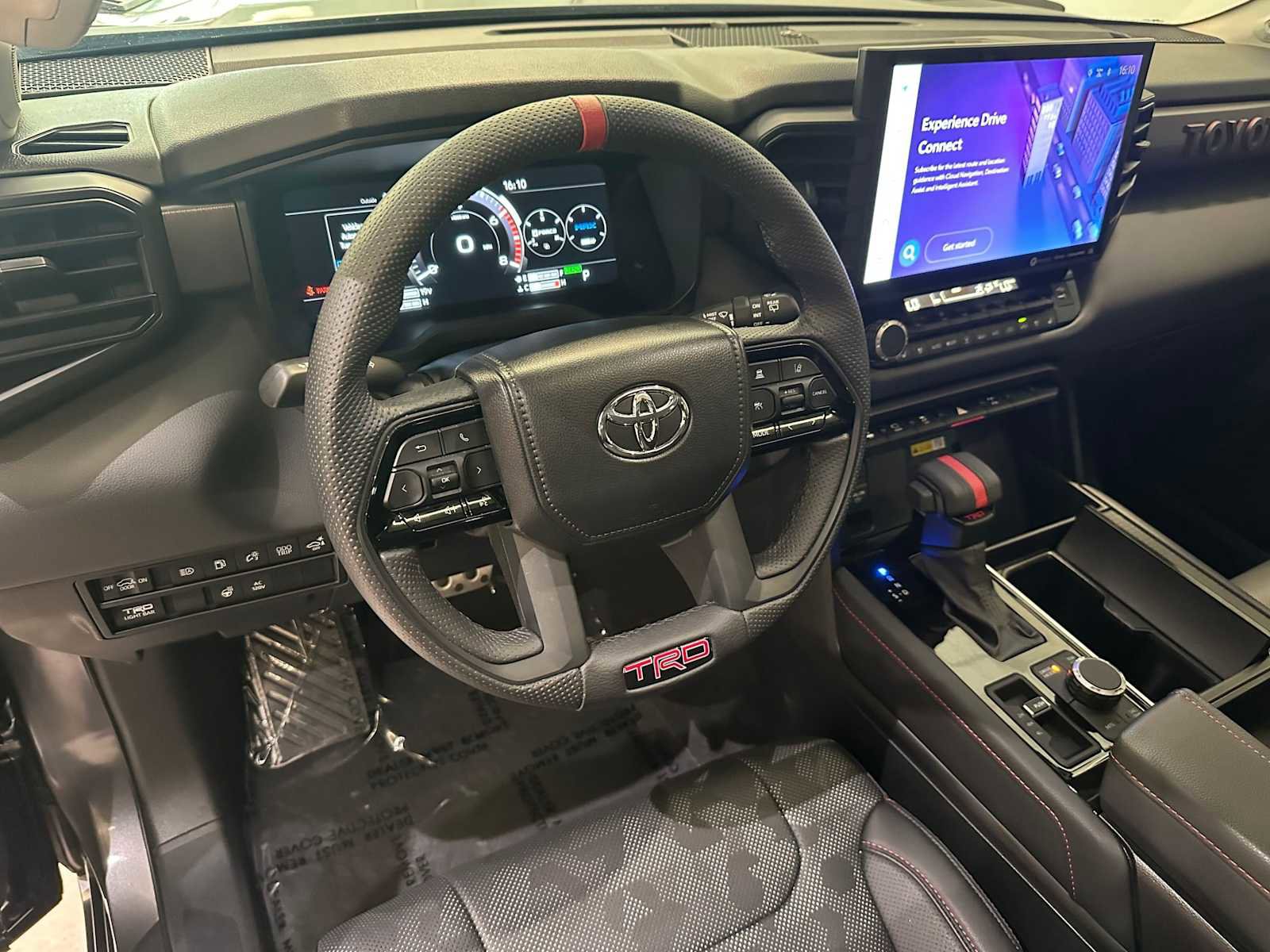 Used 2023 Toyota Sequoia TRD Pro AWD/4WD image 2