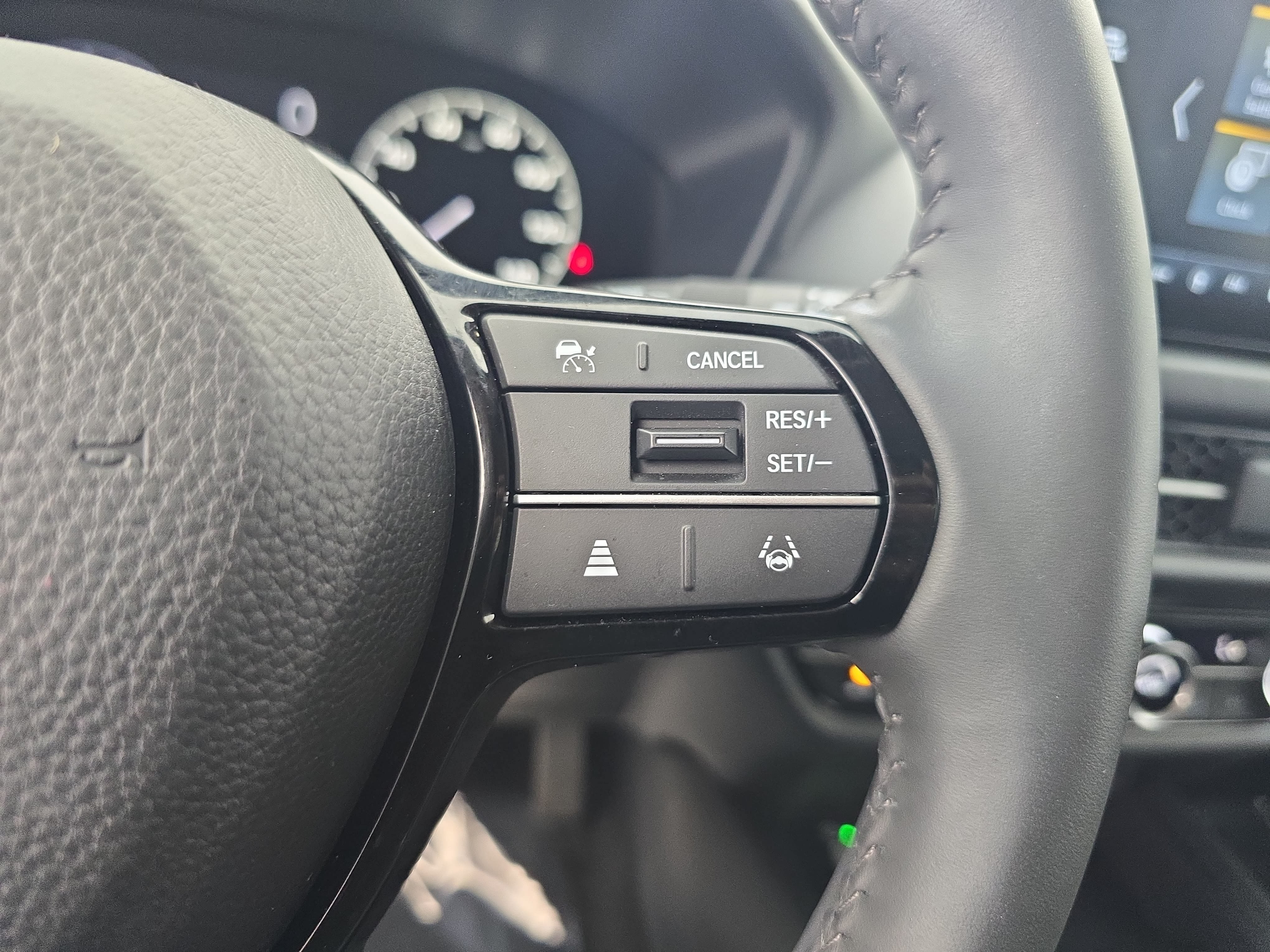 Used 2024 Honda HR-V EX-L image 16