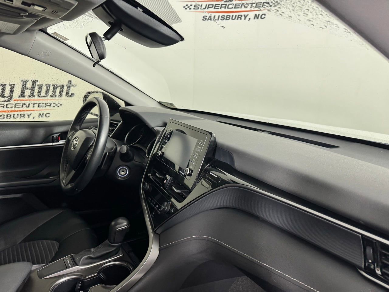 Used 2023 Toyota Camry SE image 29