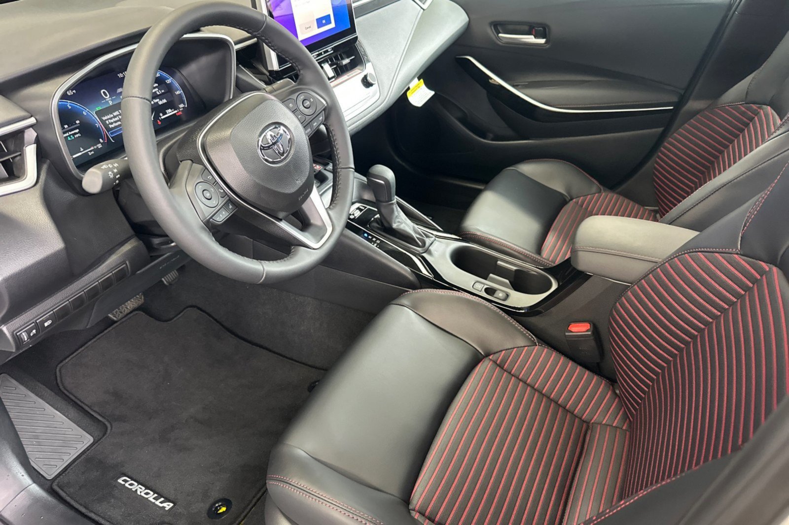 New 2027 Toyota Corolla XSE w/ Carpet Mat Package (TMS) FWD image 9