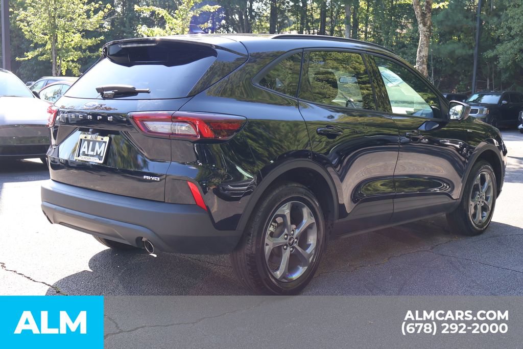 Used 2025 Ford Escape ST-Line AWD/4WD image 5