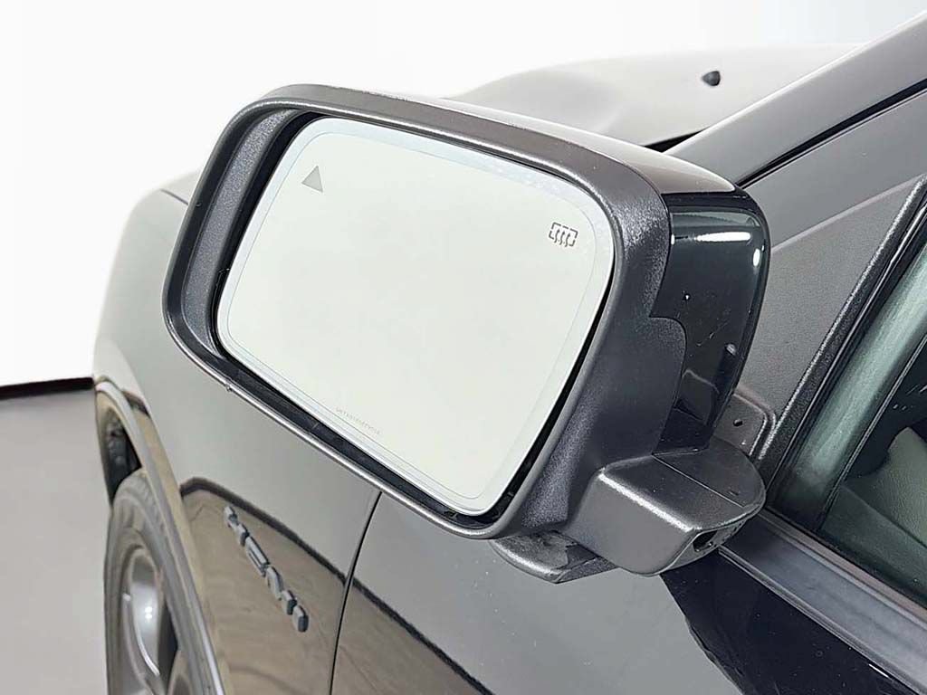 Used 2022 Dodge Durango R/T AWD/4WD image 35