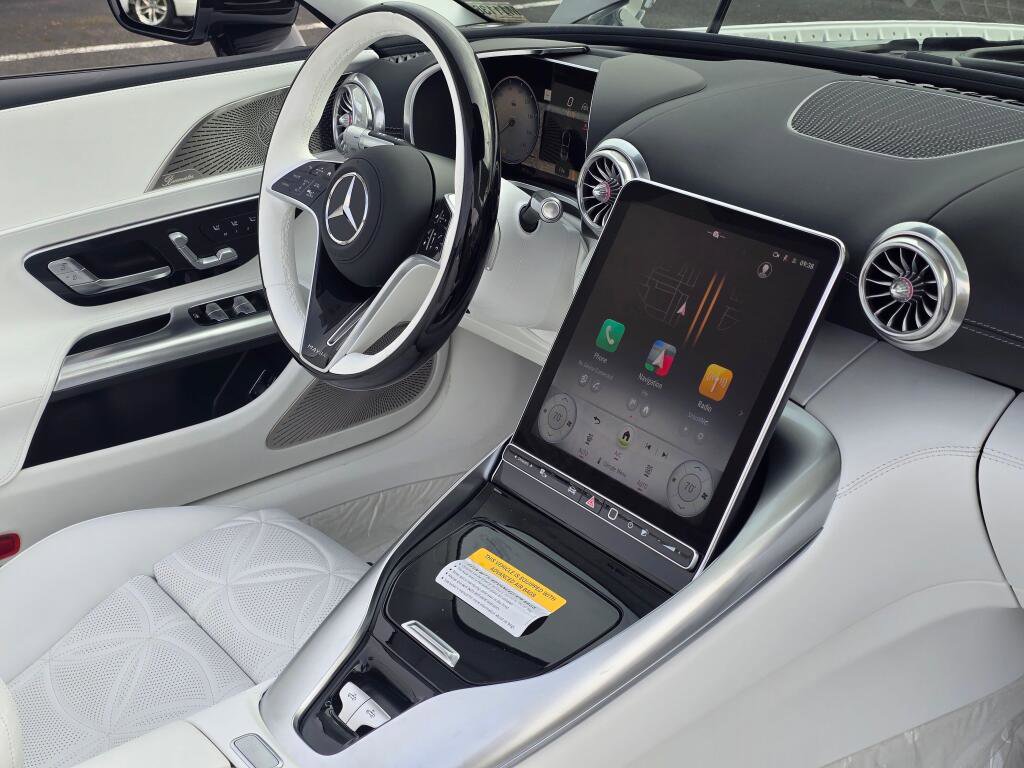 New 2026 Mercedes-Benz Maybach SL 680 image 23