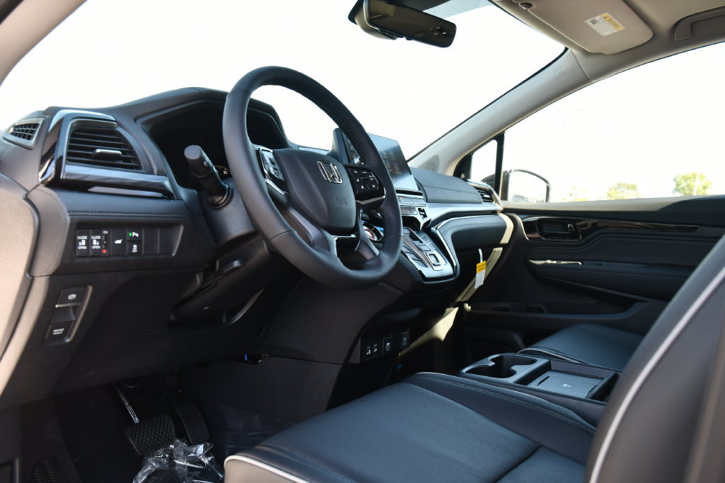 New 2027 Honda Odyssey Elite image 13