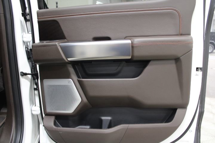 Used 2022 Ford F150 King Ranch w/ Equipment Group 601A High AWD/4WD image 31