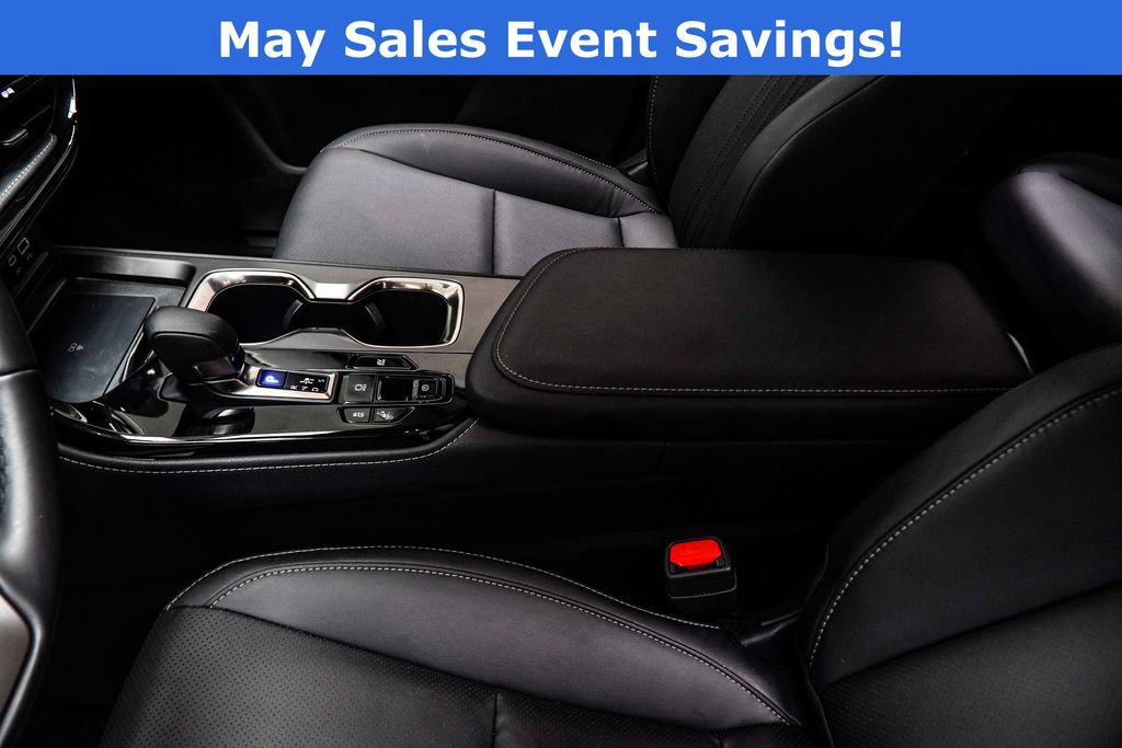 Used 2025 Lexus NX 350h AWD w/ Accessory Package (Z2) image 17