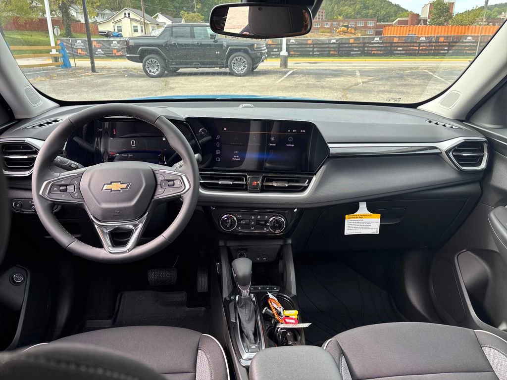 New 2026 Chevrolet TrailBlazer LT w/ Convenience Package image 36