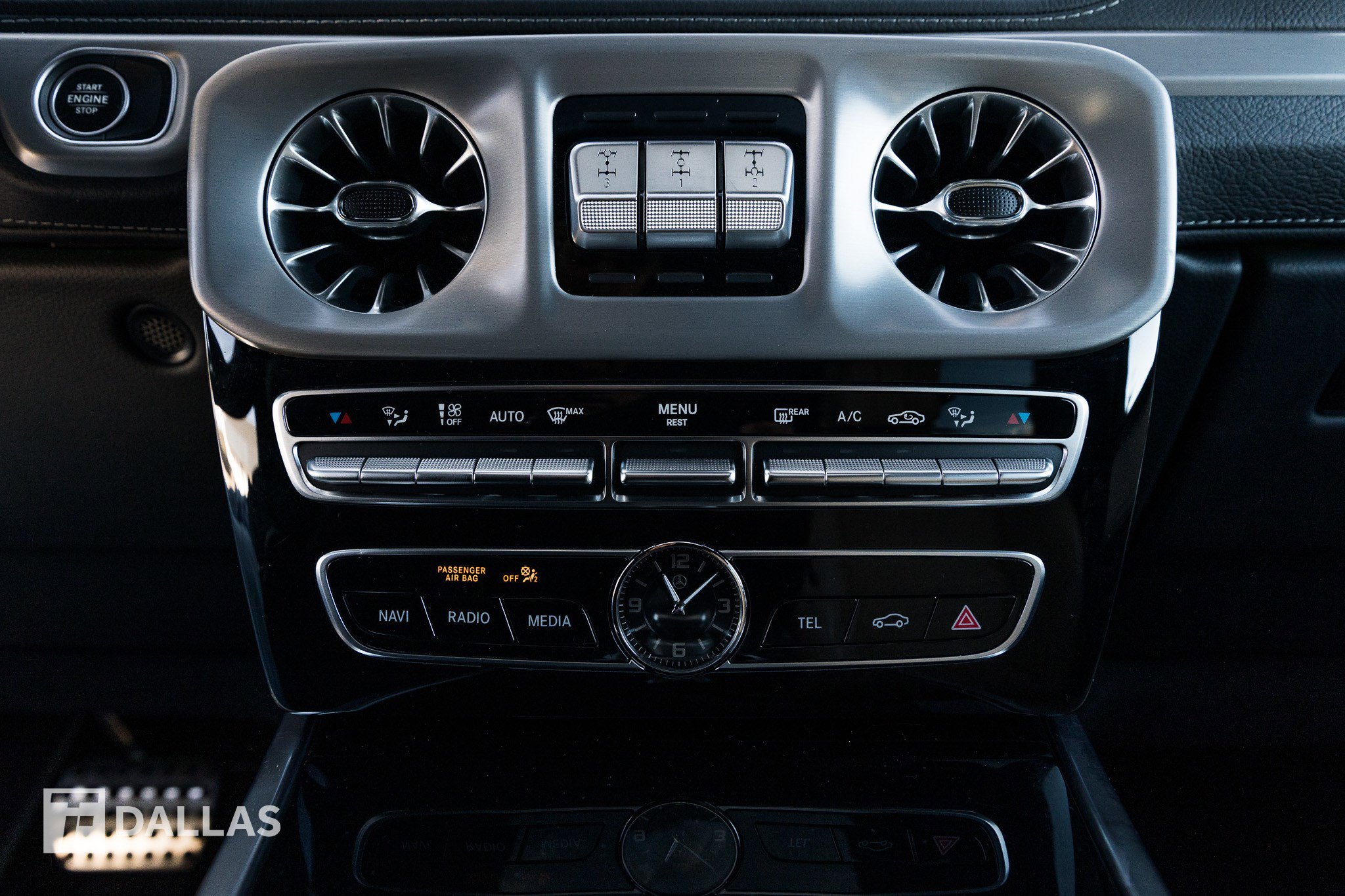 Used 2023 Mercedes-Benz G 550 image 29