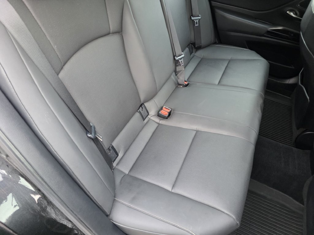 Certified 2024 Lexus ES 300h F Sport FWD image 22