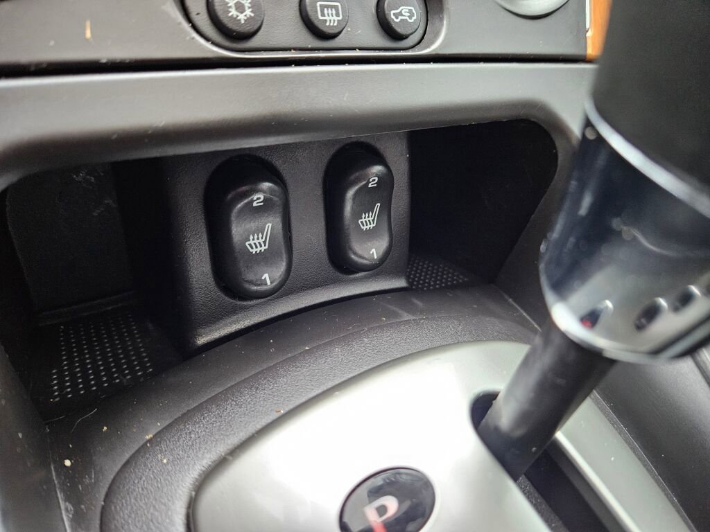 Used 2007 Saturn Vue 2WD V6 w/ Leather Appointments Pkg image 22