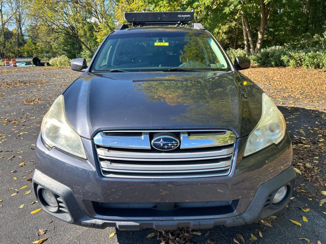 Used 2014 Subaru Outback 2.5i Premium w/ Moonroof Package AWD/4WD image 9