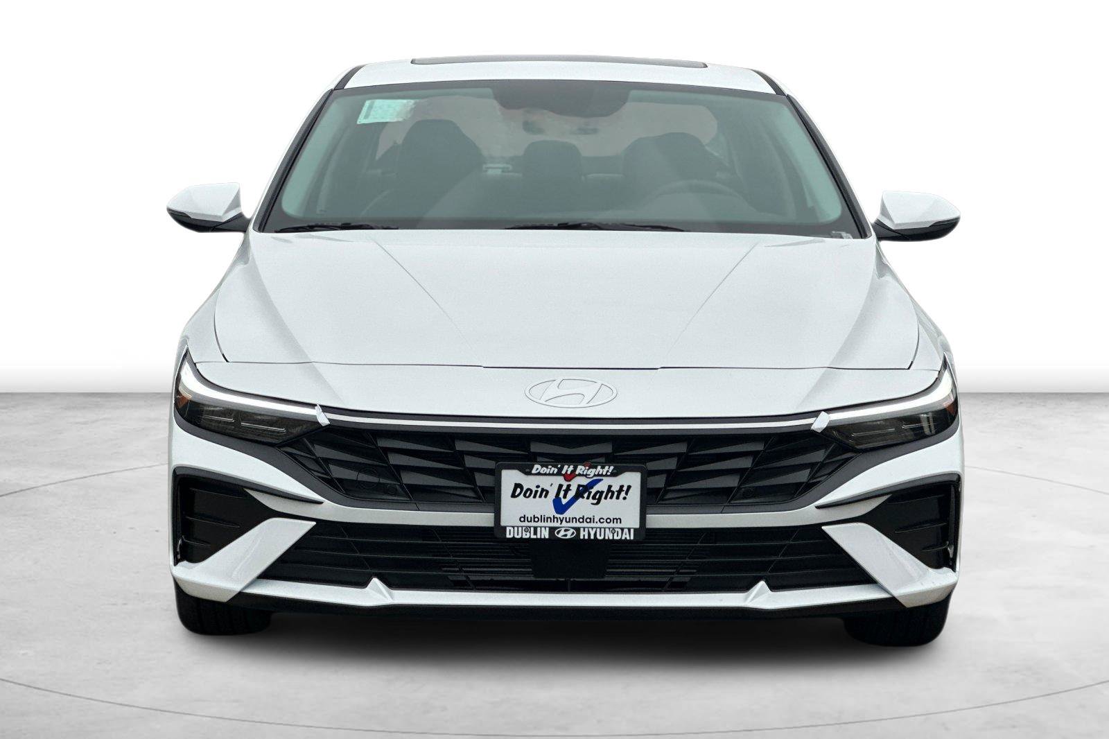 New 2026 Hyundai Elantra Limited FWD image 10
